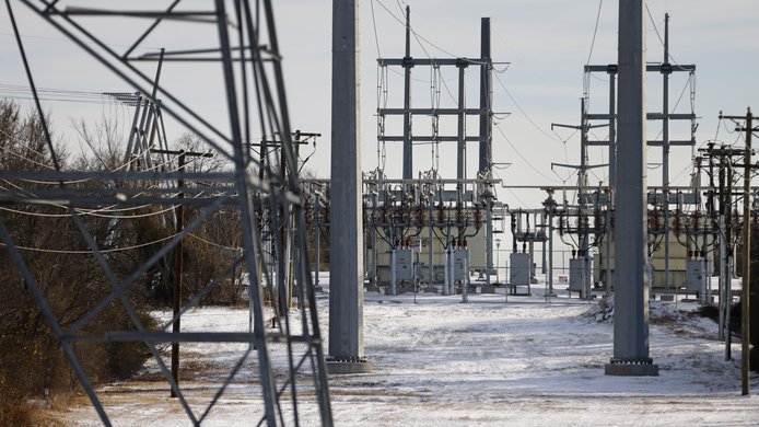 texas snow powerlines