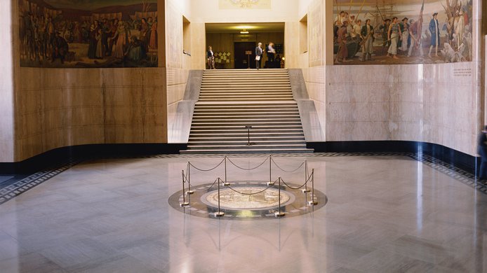 oregon capitol lobby