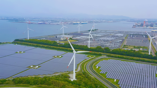 Beyond Subsidy Levels: The Effects of Tax Credit Choice for Solar and ...