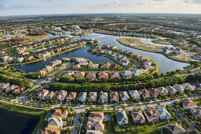 After Hurricanes, Florida Neighborhoods See Steady Housing Demand, Wealthier Residents