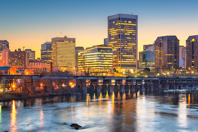 A view of downtown Richmond, VA at night