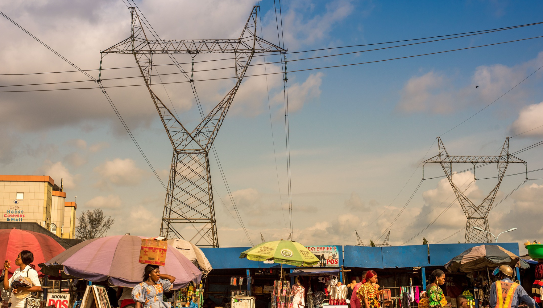 shutterstock_2209071845 (1) (1)