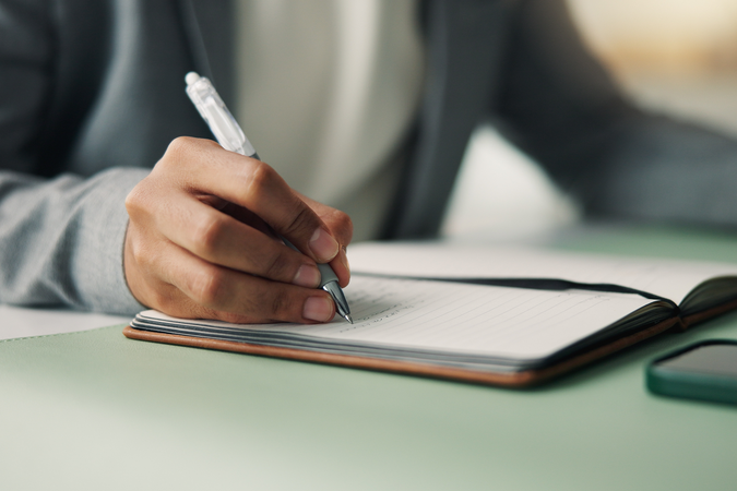 shutterstock_2729023585